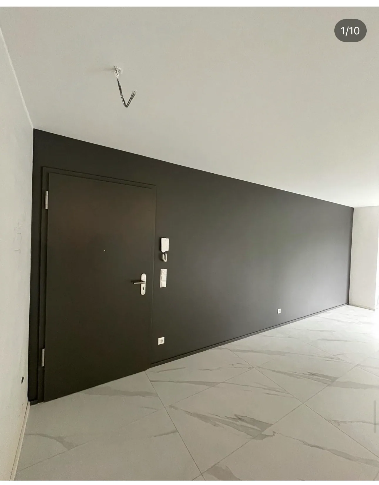 Doors & window fittings